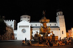 Trento by night 2011.08.06_2